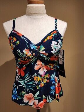 NWT Trimshaper Size 10 Swim Tankini Navy blue floral